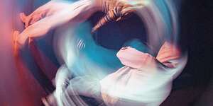 SPINNIN (feat. Kemba & Steve Davit)