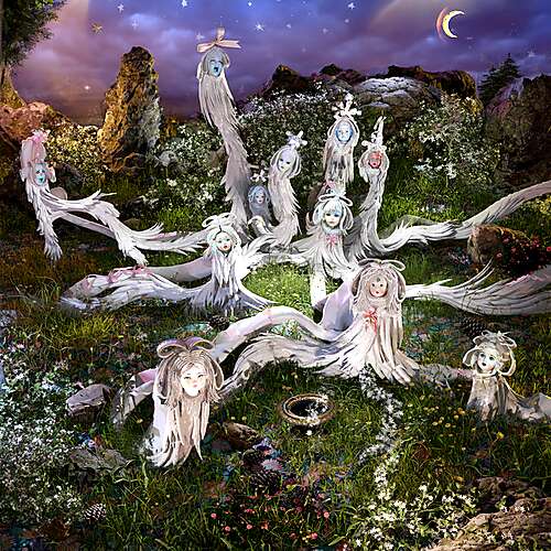 Slugs (yeule & Kin Leonn Remix)