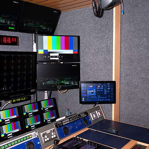 Offscreen - The Moment (The Score)